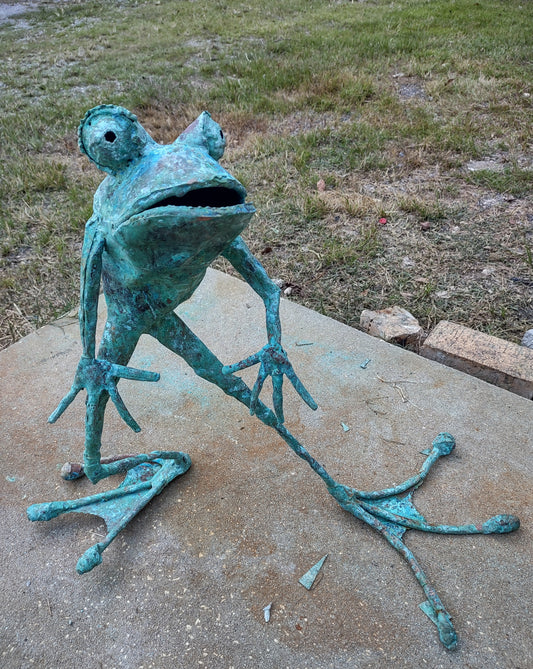 Fish face frog small standing leg extended