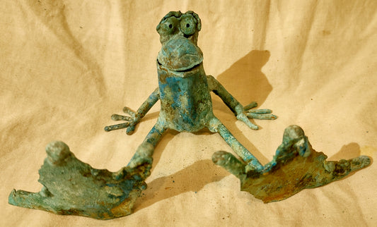 Copper froglette figurine sitting