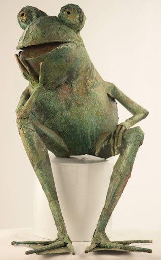 Seated Thinker Frog #1