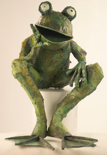 Seated Thinker Frog #2