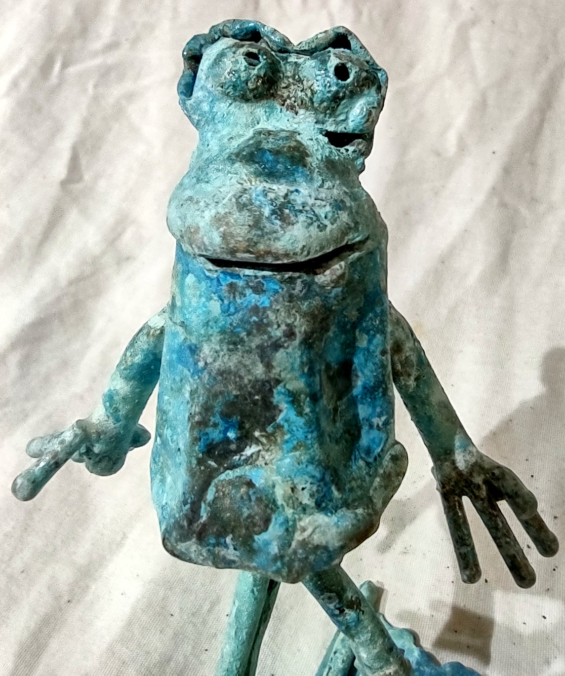 standing copper froglette saying "duh"  #1