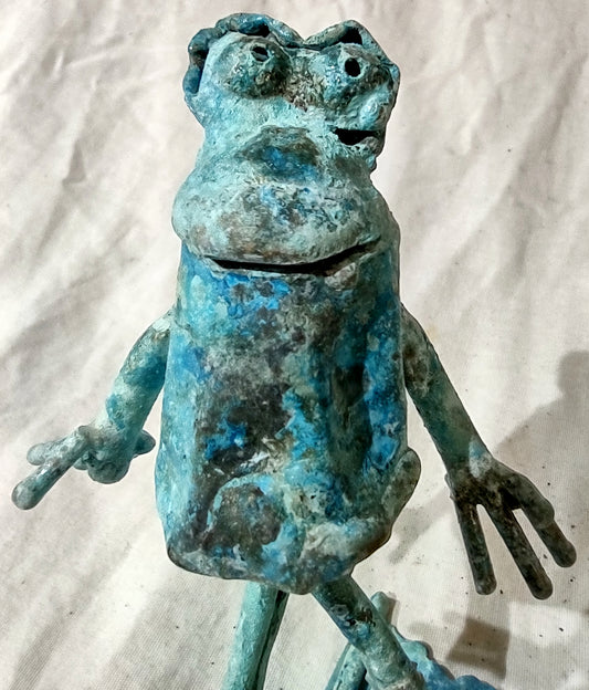 standing copper froglette saying "duh"  #1