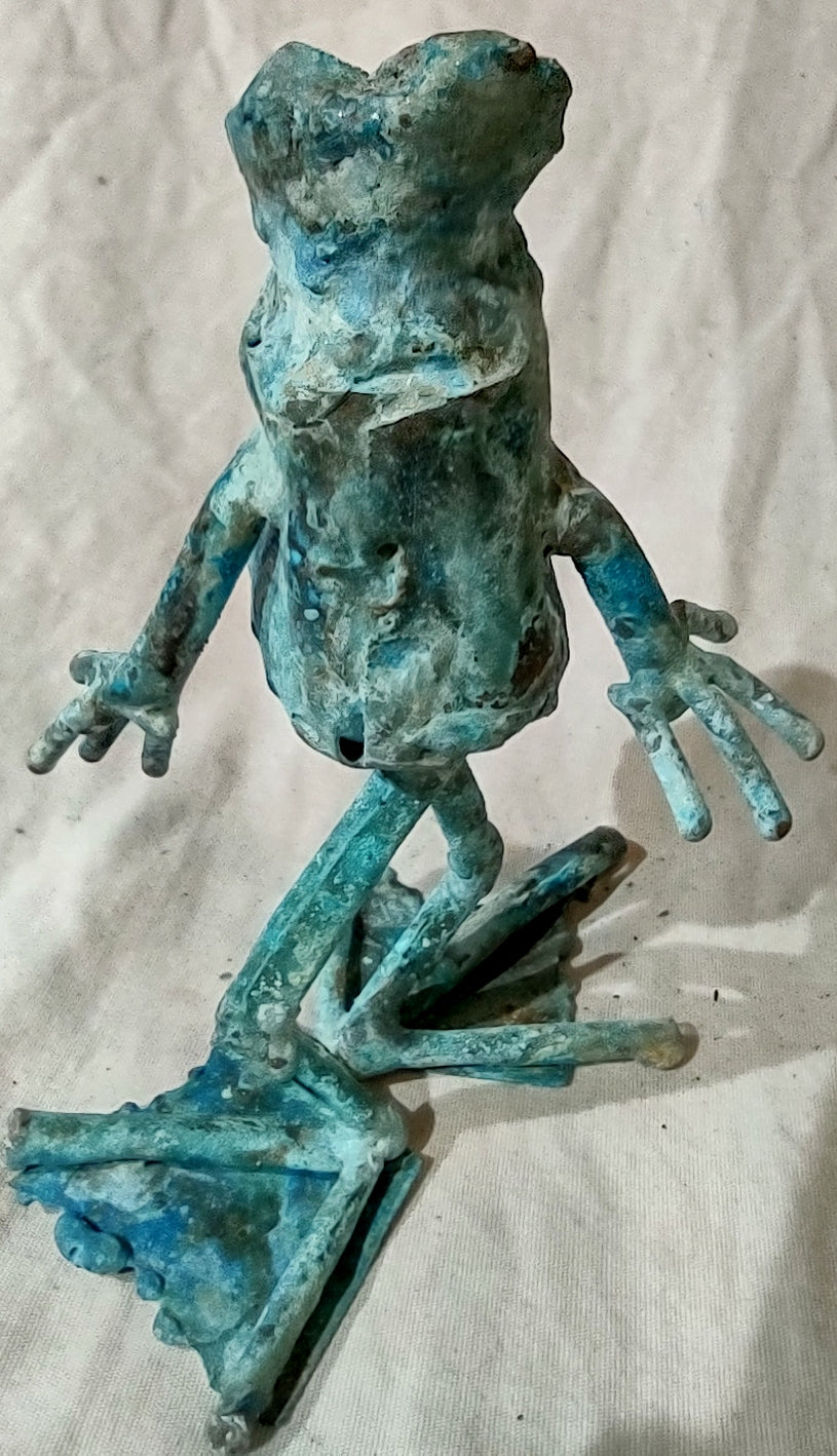 standing copper froglette saying "duh"  #1