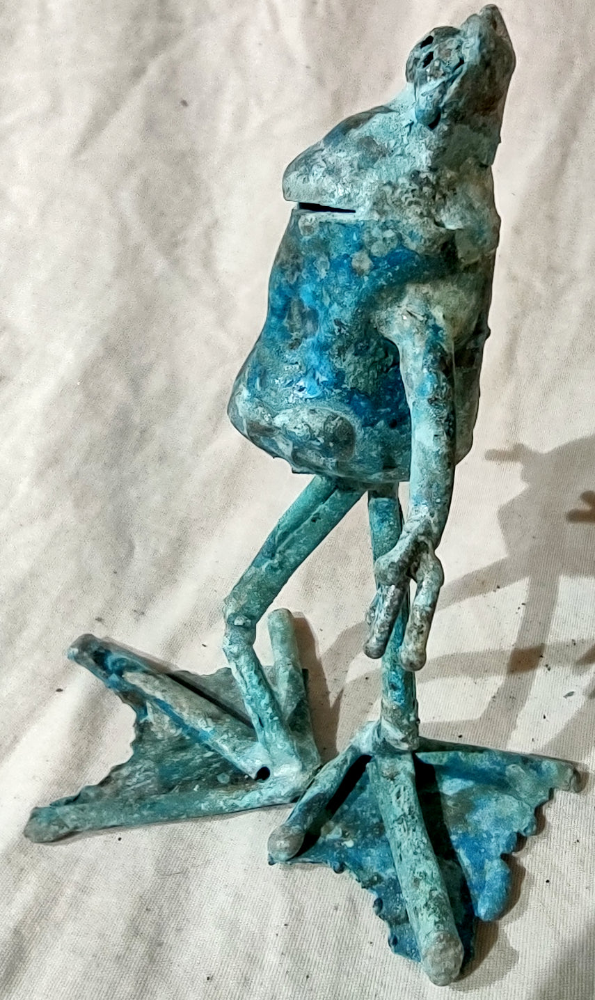 standing copper froglette saying "duh"  #1