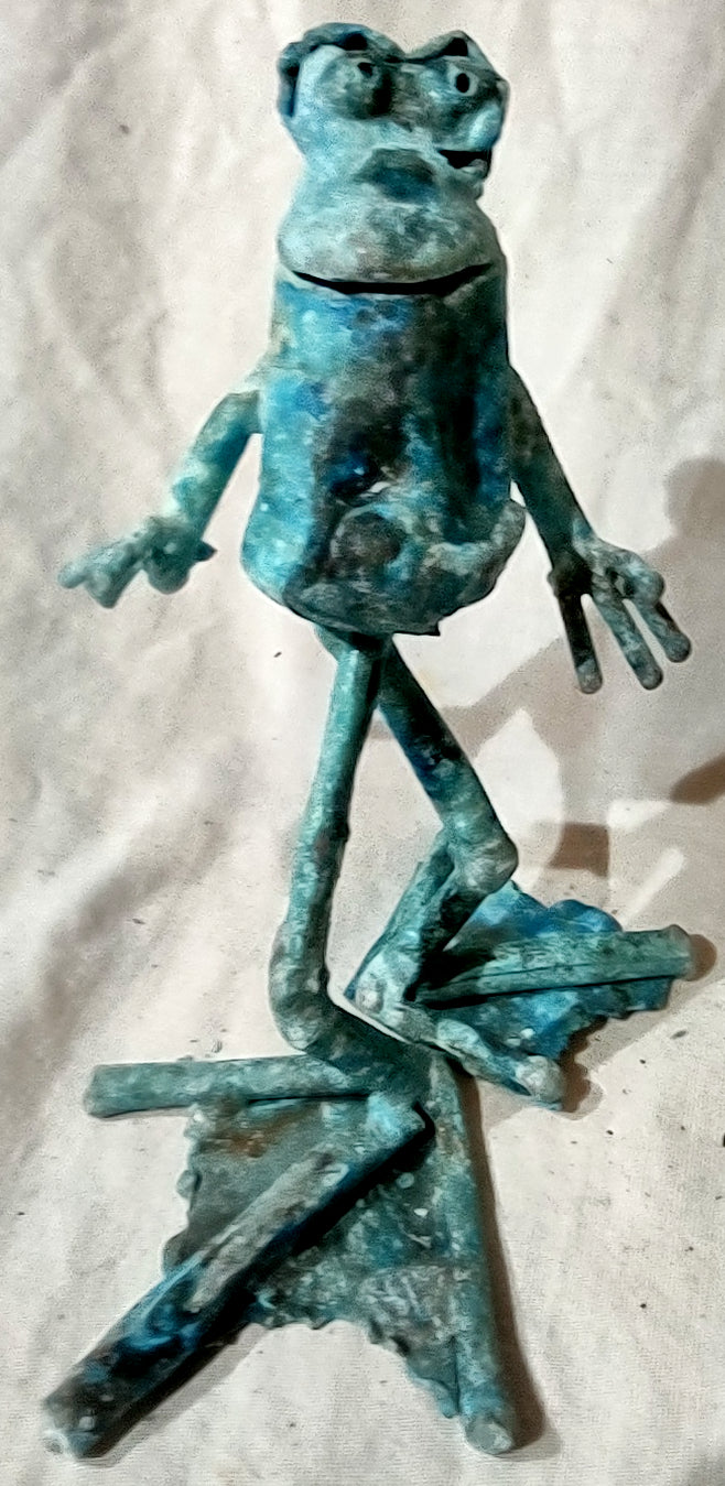 standing copper froglette saying "duh"  #1